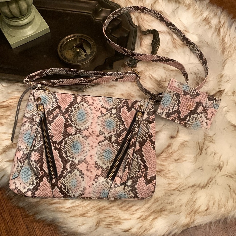 NWOT Jessica Simpson Crossbody w/Card Case Excellent Condition!!❤️🫶❤️⭐️😍🏆